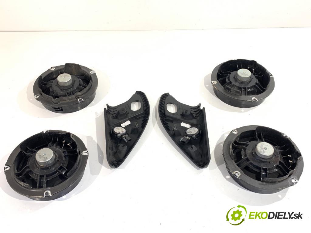 SKODA OCTAVIA III liftback 2013 132 kW 1.8 TSI 1798 reproduktory 5E0035411A