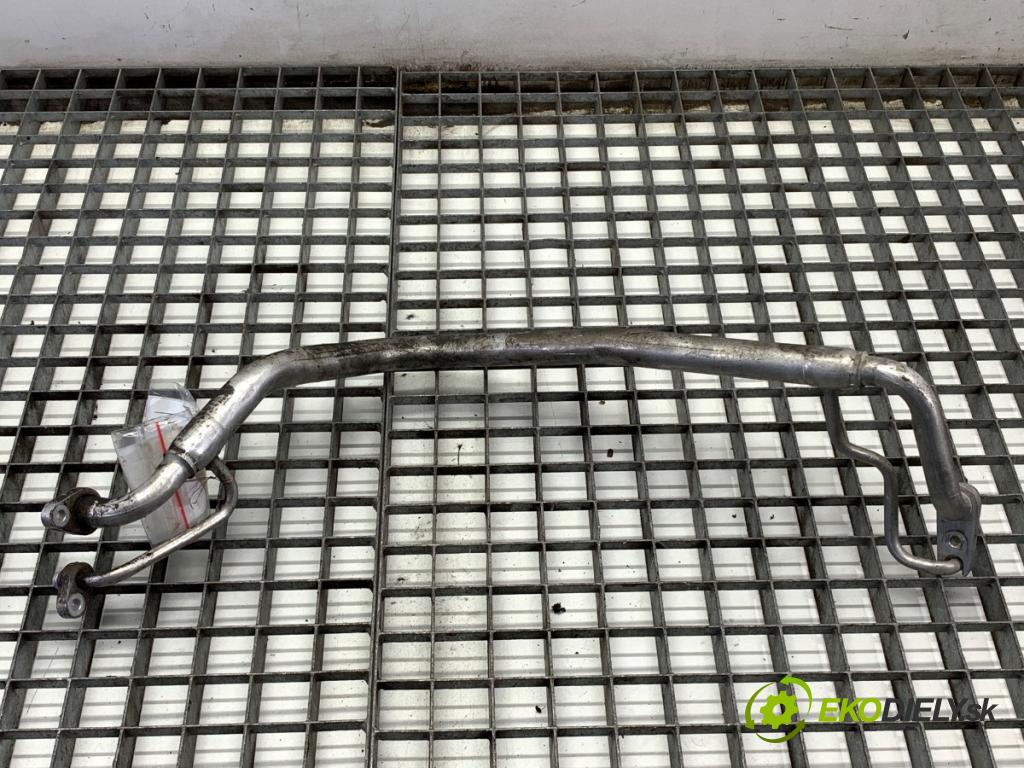SKODA OCTAVIA III liftback 2013 132 kW 1.8 TSI 1798 rúrka klimatizace (Trubka klimatizace)