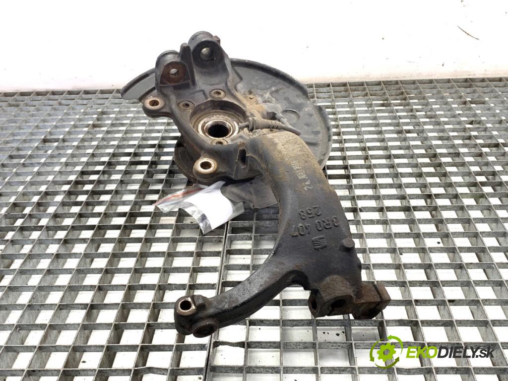 SEAT EXEO Kombi 2012 155 kW 2.0 TFSI 1984 náboj pravy predný 3R0407258