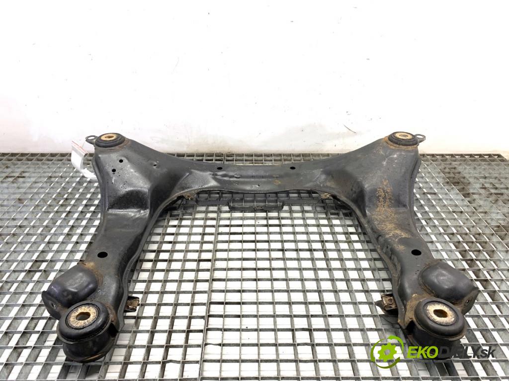 SEAT EXEO Kombi 2012 155 kW 2.0 TFSI 1984 Výstuha pod Motor 8E0399313BD (Výstuha predná)