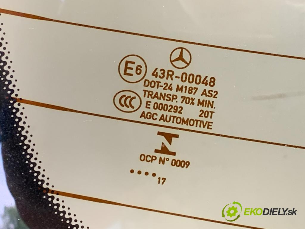 MERCEDES-BENZ CLA Shooting Brake Kombi 2017 100 kW CLA 200 CDI / d (117.908) 2143 kapota zadní část 696