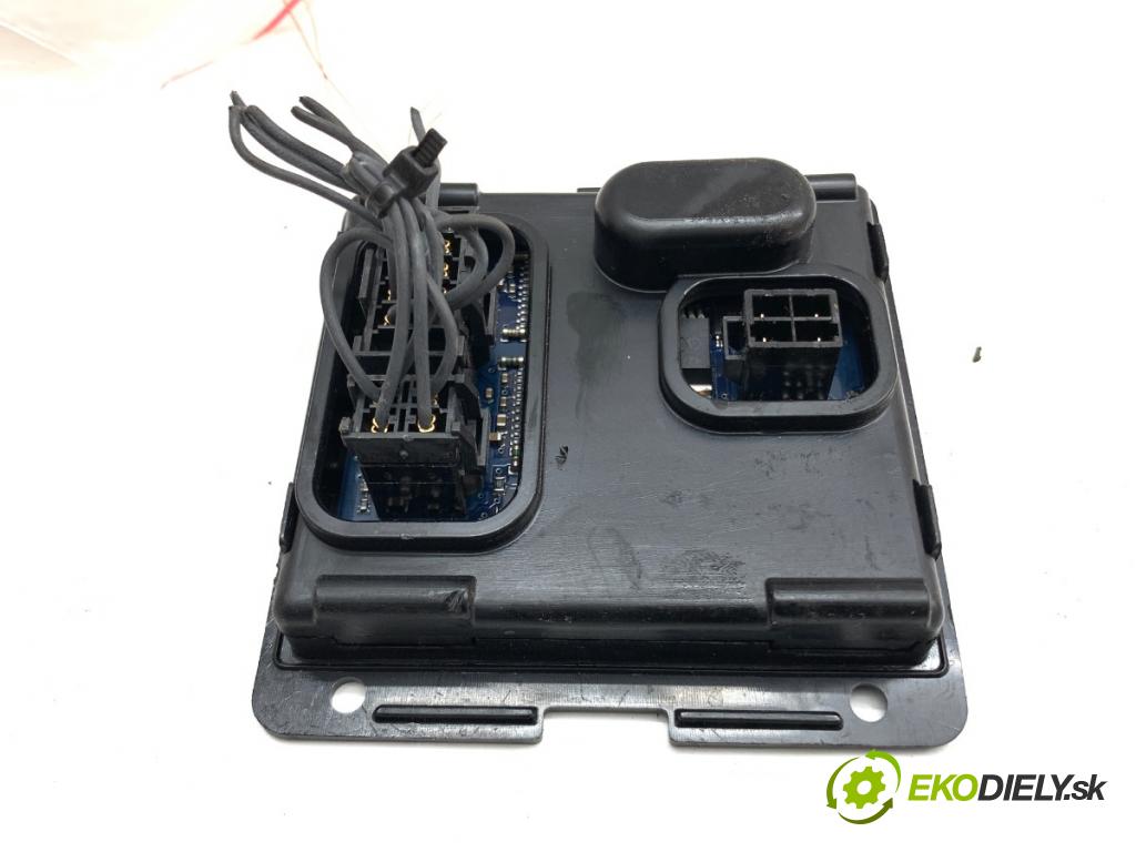 SEAT EXEO Kombi 2012 155 kW 2.0 TFSI 1984 Modul svetiel 7L6941329A (Riadiaca jednotka ostatné)