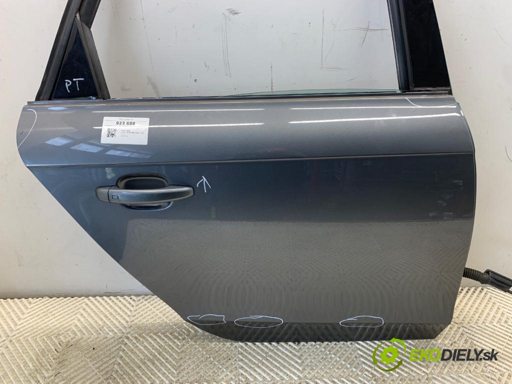 AUDI A4 B8 sedan 2012 125 kW 1.8 TFSI 1798 dveře pravý zadní část LX7R: