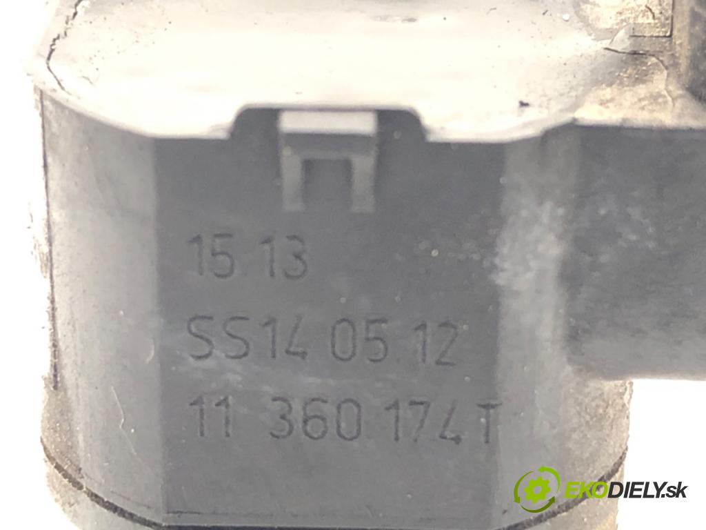 AUDI A4 B8 sedan 2012 125 kW 1.8 TFSI 1798 snímač PDC 1S0919275A