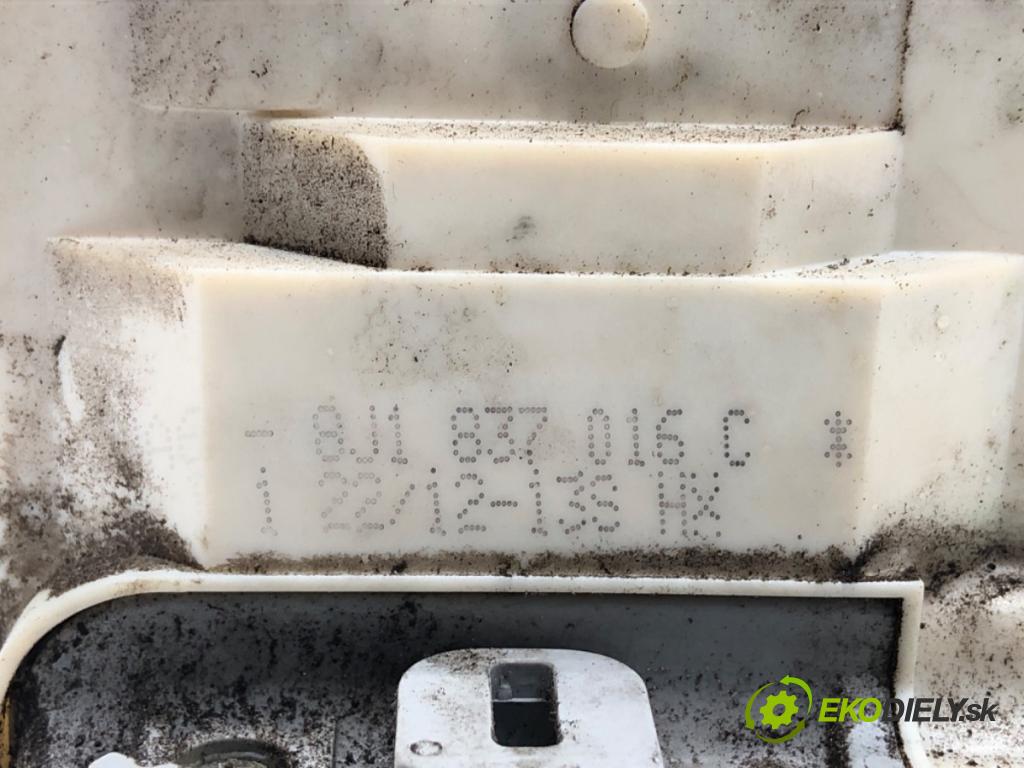 AUDI A4 B8 sedan 2012 125 kW 1.8 TFSI 1798 zámok dveře pravý přední část 8J1837016C