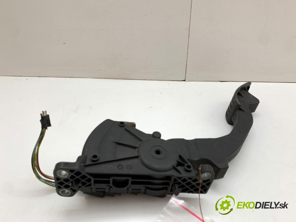 FORD KUGA I SUV 2010 100 kW 2.0 TDCi 1997 Potenciometer plynu 3M51-9F836-AH (Potenciometer plynového pedálu)