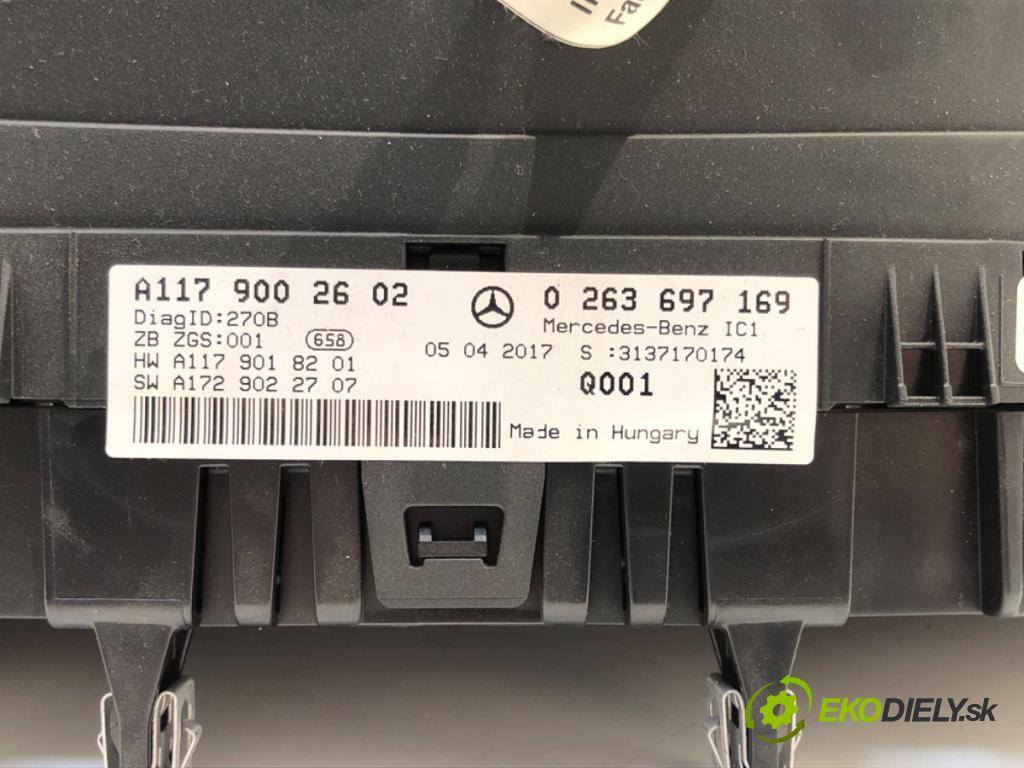MERCEDES-BENZ CLA Shooting Brake Kombi 2017 100 kW CLA 200 CDI / d (117.908) 2143 prístrojovka A1179002602 (Přístrojová deska)