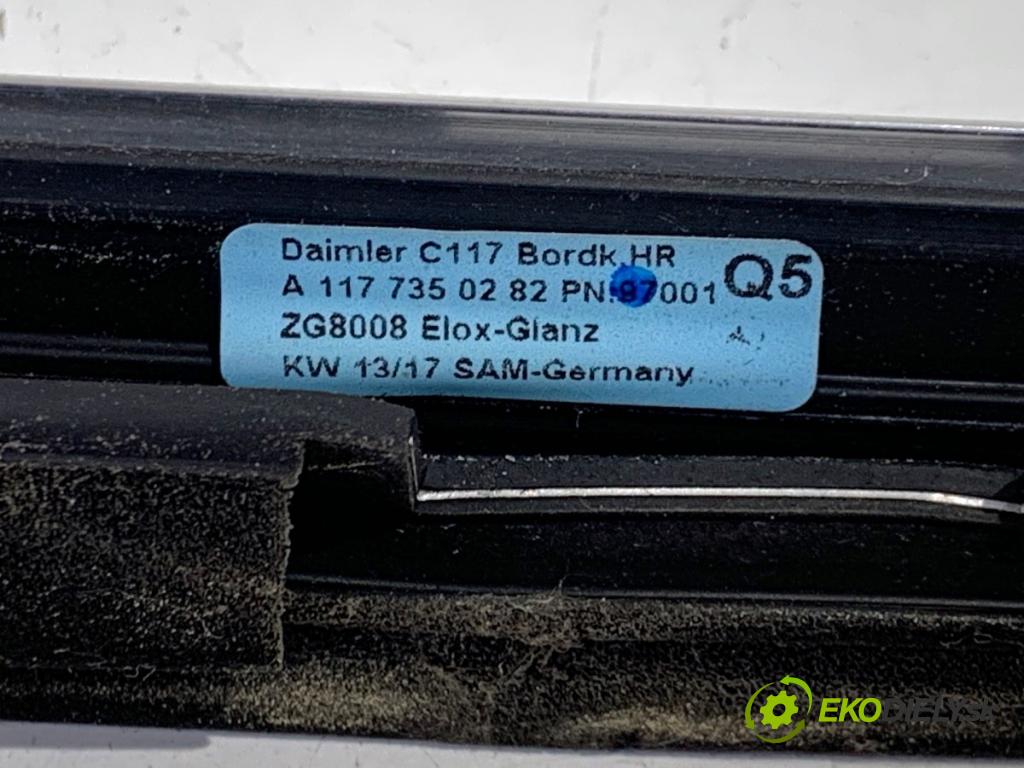 MERCEDES-BENZ CLA Shooting Brake Kombi 2017 100 kW CLA 200 CDI / d (117.908) 2143 lišta Sbírání: zadní část pravý A1177350282