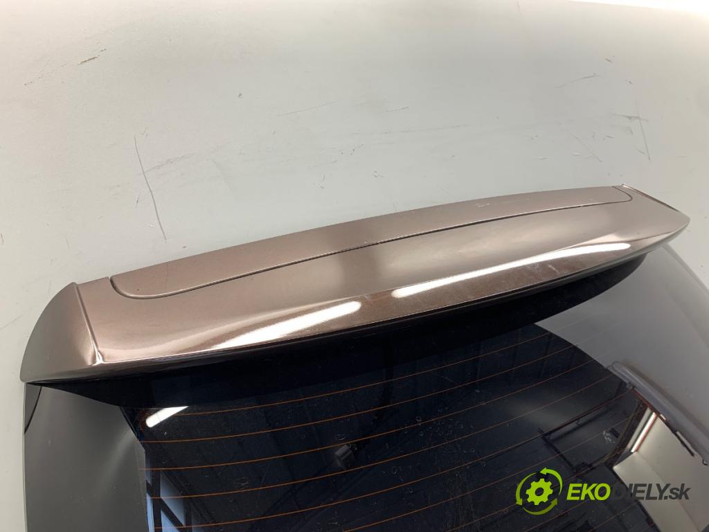 HYUNDAI ix35 SUV 2010 120 kW 2.0 1998 kapota zad