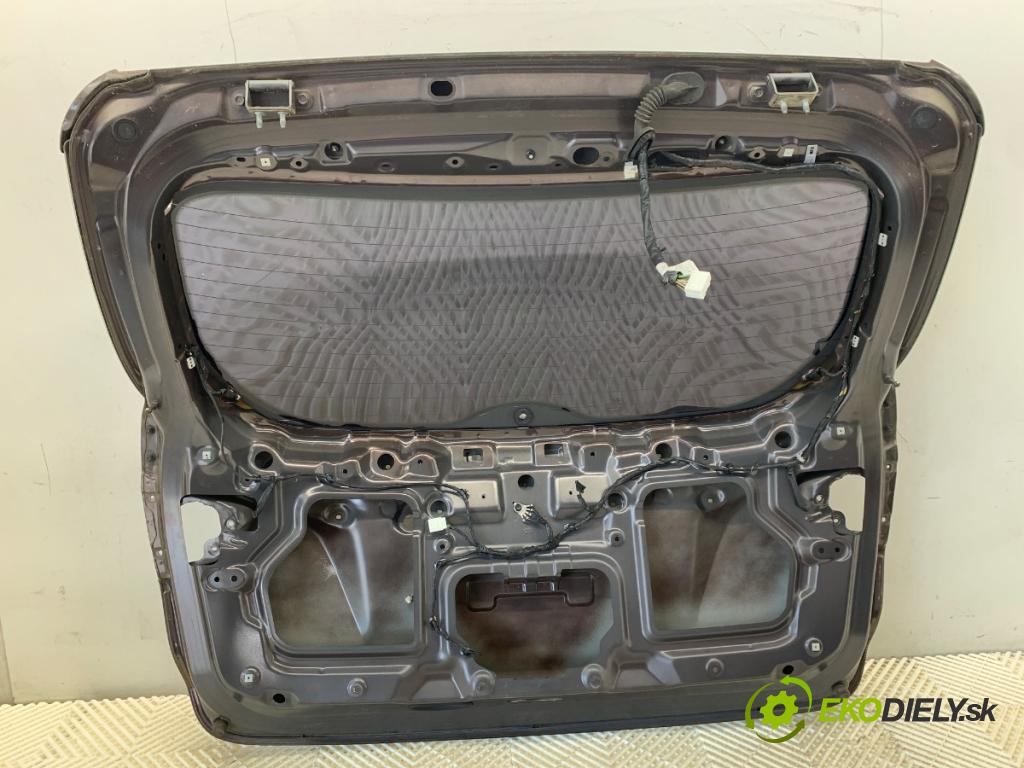 HYUNDAI ix35 SUV 2010 120 kW 2.0 1998 kapota zad