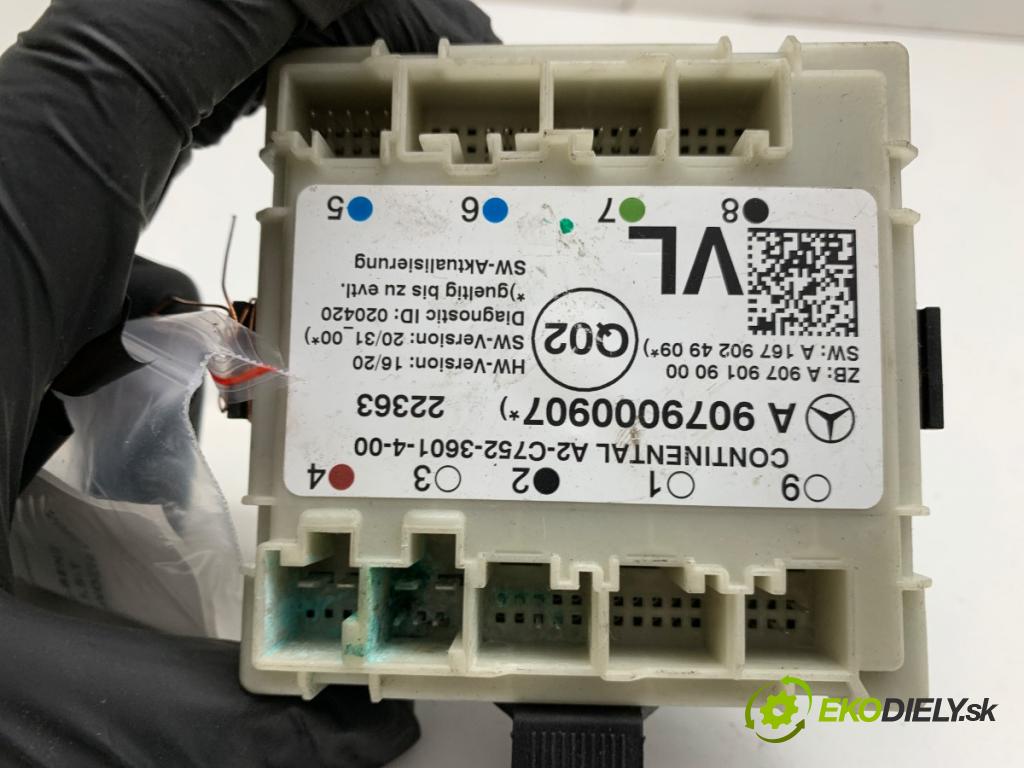 MERCEDES-BENZ SPRINTER 3,5-t Platforma / podwozie Platforma / podwozie 2022 125 kW 317 CDI (910.030) 1950 modul řídící jednotka dveře levý přední část A9079000907