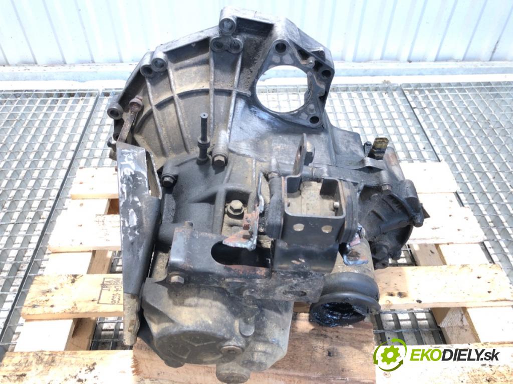 LAND ROVER FREELANDER I samochód terenowy zamknięty 2000 80 kW 2.0 Td4 4x4 1951 převodovka  (Převodovka)