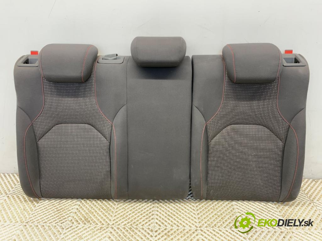 SEAT LEON III liftback 2019 110 kW 1.5 TSI 1495 Sedadlo druhý rad