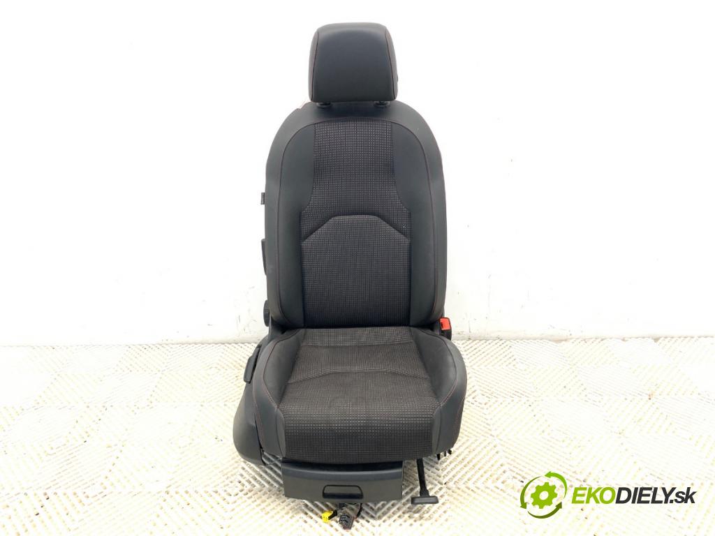 SEAT LEON III liftback 2019 110 kW 1.5 TSI 1495 Sedadlo pravy predný 