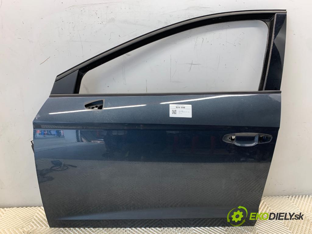 SEAT LEON III liftback 2019 110 kW 1.5 TSI 1495 dveře levý přední část 