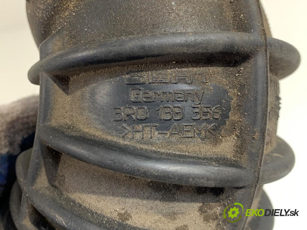 SEAT EXEO Kombi 2012 155 kW 2.0 TFSI 1984 Rúra turba 3R0133356