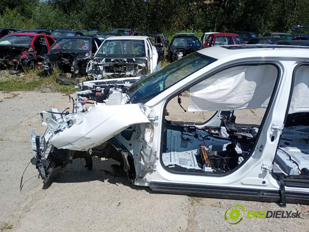 JEEP GRAND CHEROKEE WL SUV 2021 210 kW 3.6 4WD 3604 KAROSERIA ČTVRŤÁK blatník práh střecha PODŁUŻNICA