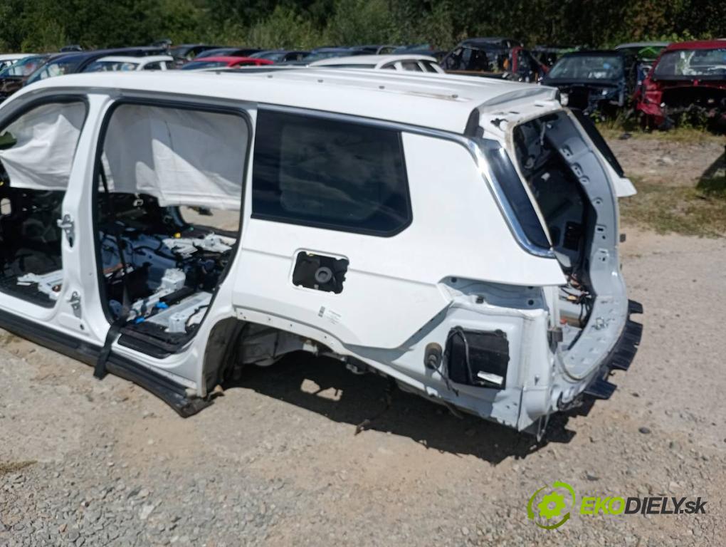 JEEP GRAND CHEROKEE WL SUV 2021 210 kW 3.6 4WD 3604 KAROSERIA ČTVRŤÁK blatník práh střecha PODŁUŻNICA