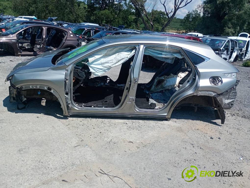 LEXUS NX SUV 2015 145 kW 300h AWD (AYZ15) 2494 KAROSERIA ČTVRŤÁK blatník práh střecha PODŁUŻNICA