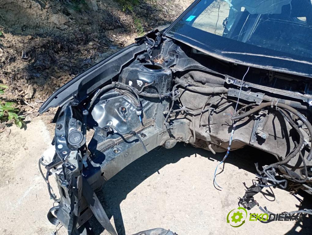 LEXUS CT liftback 2020 100 kW 200h (ZWA10_) 1798 KAROSERIA ČTVRŤÁK blatník práh střecha PODŁUŻNICA