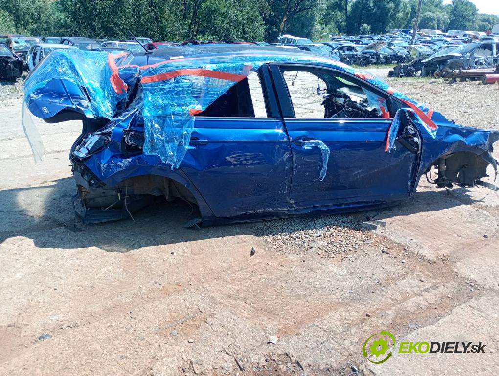 VW POLO VI liftback 2018 70 kW 1.0 TSI 999 karoséria ČTVRŤÁK: Blatník prah strecha PODŁUŻNICA 