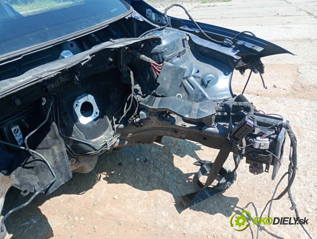 VW POLO VI liftback 2018 70 kW 1.0 TSI 999 KAROSERIA ČTVRŤÁK blatník práh střecha PODŁUŻNICA