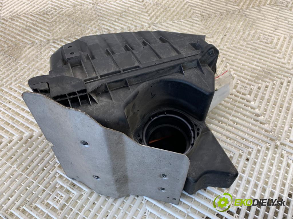 SEAT EXEO Kombi 2012 155 kW 2.0 TFSI 1984 Obal filtra vzduchu 03G133837 (Obal vzduchového filtra)
