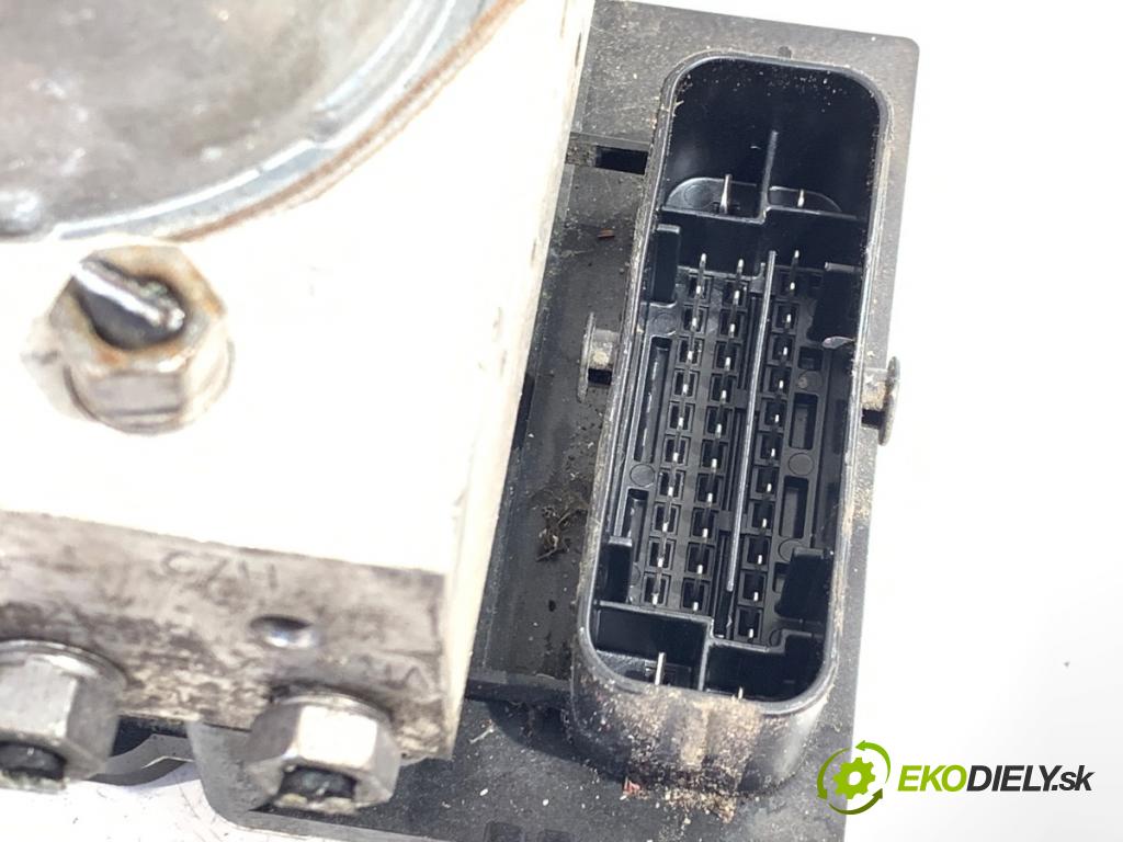 SEAT EXEO Kombi 2012 155 kW 2.0 TFSI 1984 pumpa ABS 3R0614517 (Pumpa ABS)