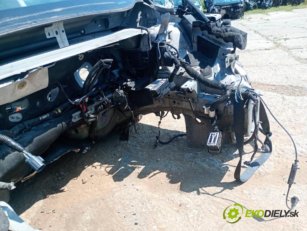 FORD USA EDGE SUV 2017 154 kW 2.0 TDCi Bi-Turbo AWD 1997 KAROSERIA ČTVRŤÁK blatník práh střecha PODŁUŻNICA