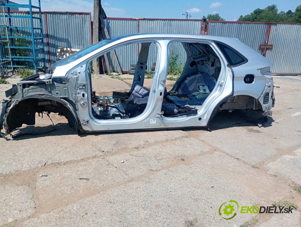 FORD USA EDGE SUV 2017 154 kW 2.0 TDCi Bi-Turbo AWD 1997 KAROSERIA ČTVRŤÁK blatník práh střecha PODŁUŻNICA