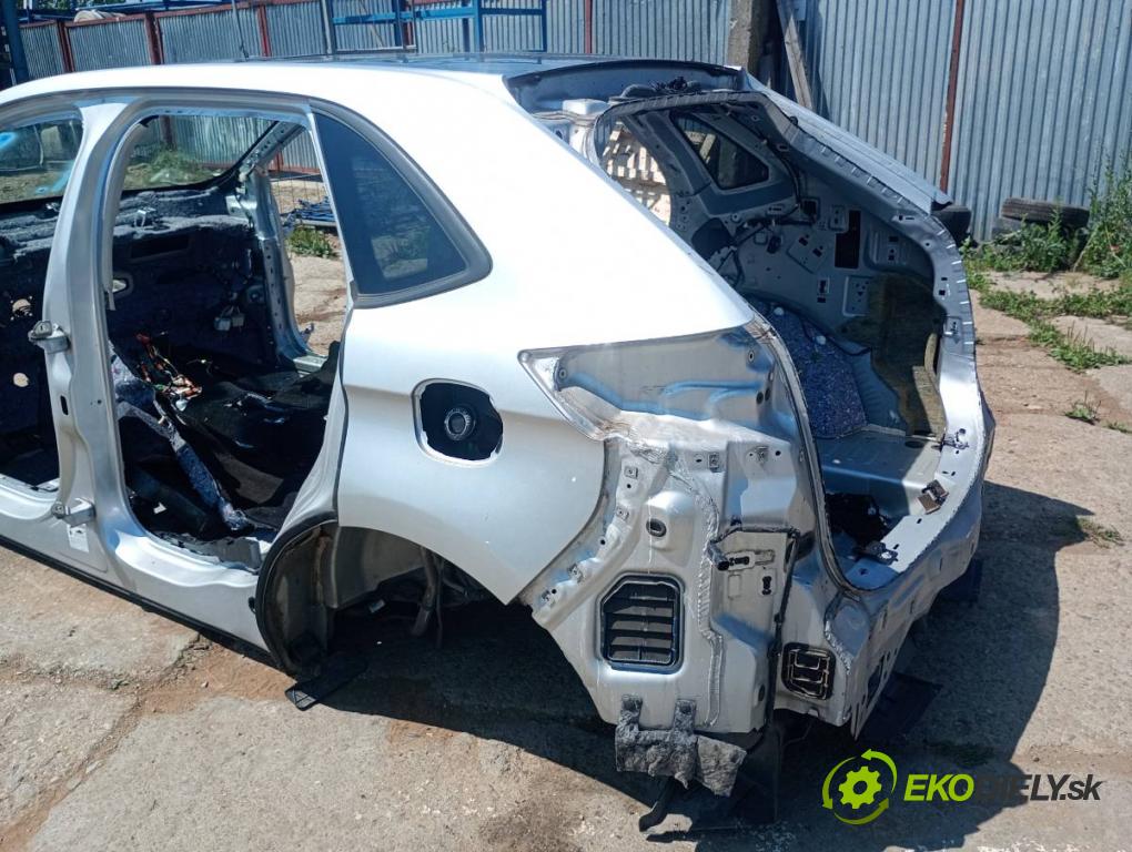 FORD USA EDGE SUV 2017 154 kW 2.0 TDCi Bi-Turbo AWD 1997 KAROSERIA ČTVRŤÁK blatník práh střecha PODŁUŻNICA