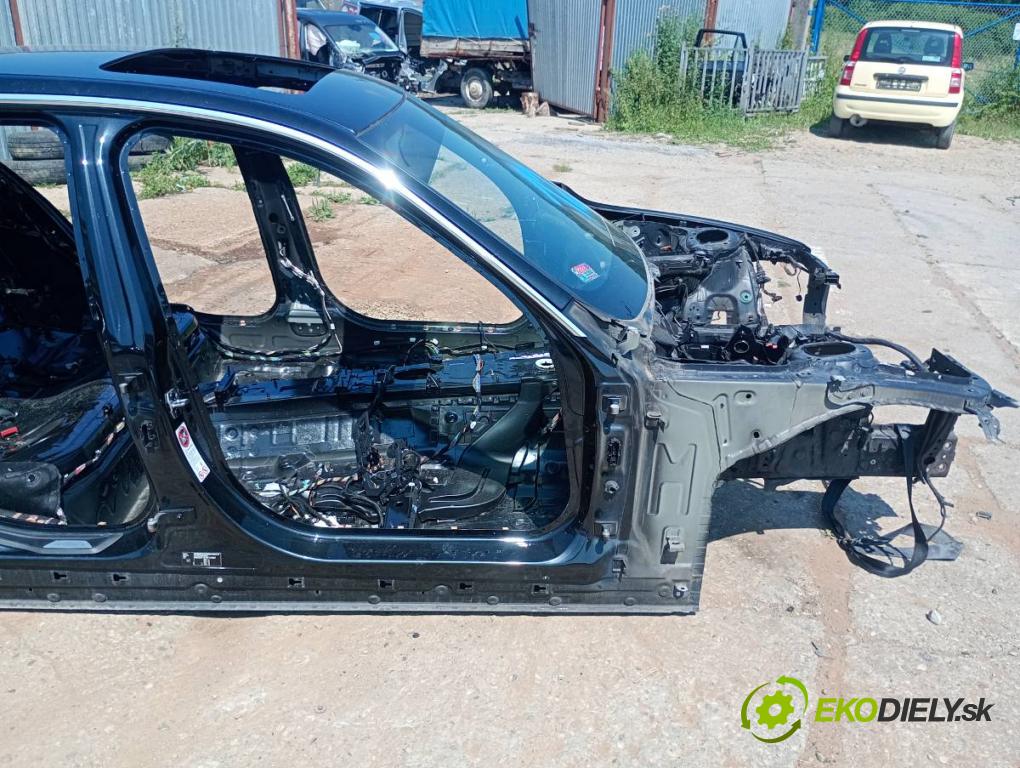 BMW F30 sedan 2014 155 kW 325 d 1995 KAROSERIA ČTVRŤÁK blatník práh střecha PODŁUŻNICA