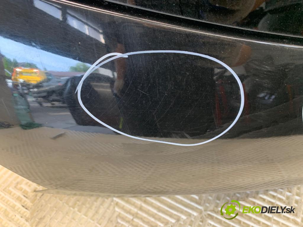 PEUGEOT 208 I liftback 2015 60 kW 1.2 VTI 82 1199 kapota zadní část