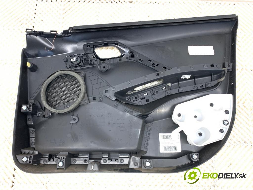 PEUGEOT 208 I liftback 2015 60 kW 1.2 VTI 82 1199 ča dveře levý přední část