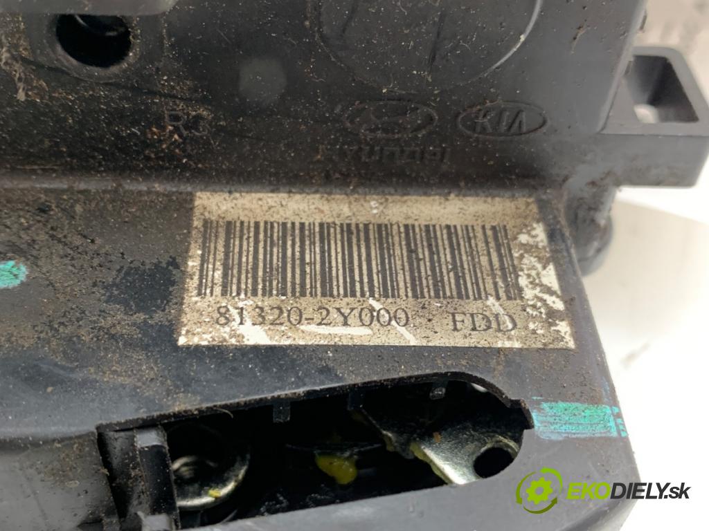 HYUNDAI ix35 SUV 2010 120 kW 2.0 1998 zámok dveře pravý přední část 81320-2Y000
