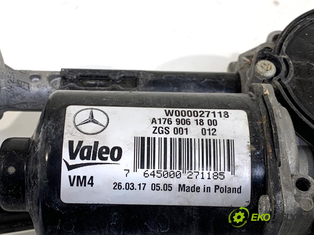 MERCEDES-BENZ CLA Shooting Brake Kombi 2017 100 kW CLA 200 CDI / d (117.908) 2143 mechanismus stěračů přední část A1769061800 (Motorek stěračů přední)