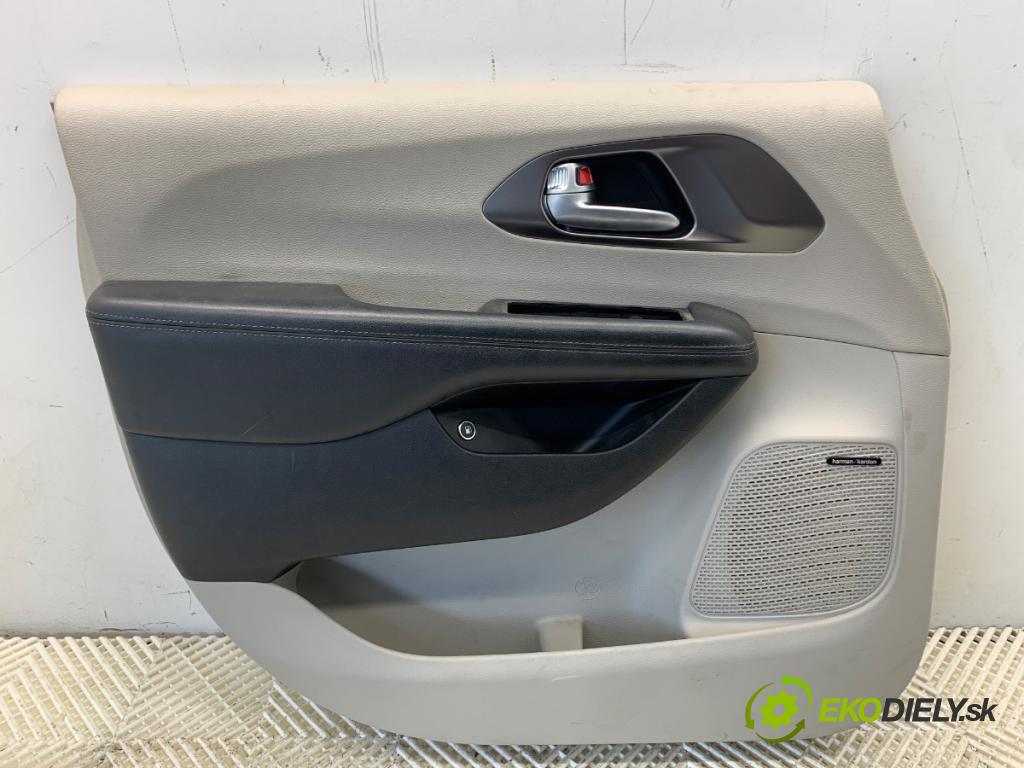CHRYSLER PACIFICA nadwozie wielkoprzestrzenne (MPV) 2018 185 kW 3.6 Hybrid 3604 ča dveře levý přední část 