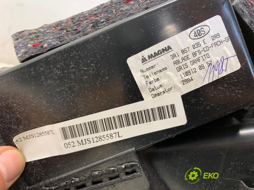 SEAT EXEO Kombi 2012 155 kW 2.0 TFSI 1984 přihrádka kastlík spolujezdce  (Přihrádka (kastlík))