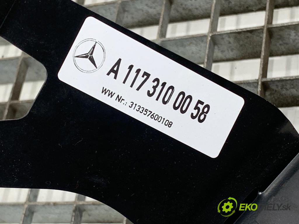 MERCEDES-BENZ CLA Shooting Brake Kombi 2017 100 kW CLA 200 CDI / d (117.908) 2143 Hák tažné zařízení elektrický A1173100400
