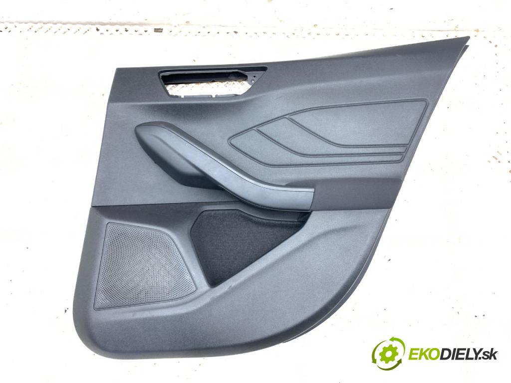 FORD FOCUS IV liftback 2019 88 kW 1.5 EcoBlue 1499 ča dveře pravý zadní část 