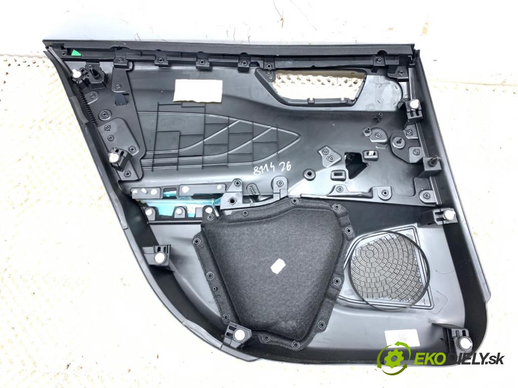 FORD FOCUS IV liftback 2019 88 kW 1.5 EcoBlue 1499 ča dveře pravý zadní část