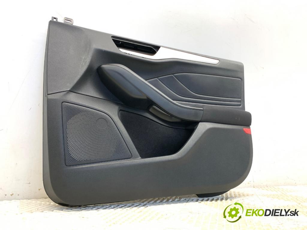FORD FOCUS IV liftback 2019 88 kW 1.5 EcoBlue 1499 ča dveře pravý přední část