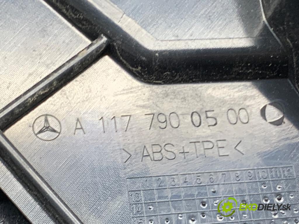 MERCEDES-BENZ CLA Shooting Brake Kombi 2017 100 kW CLA 200 CDI / d (117.908) 2143 Spoiler zad A1177900500