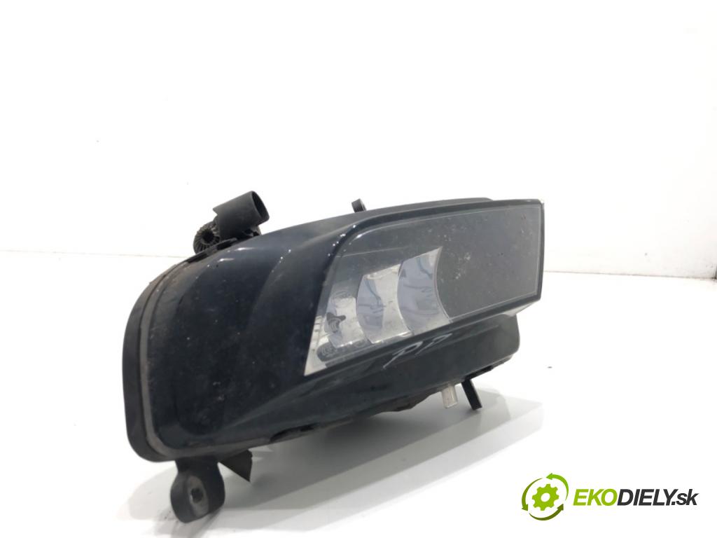 AUDI A4 B8 sedan 2012 125 kW 1.8 TFSI 1798 hmlové svetlo, hmlovka pravý přední část 8K0941700