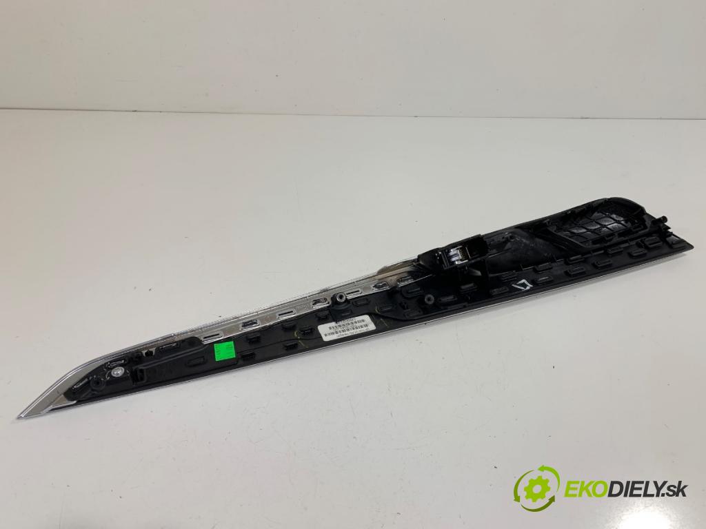 BMW F15 SUV 2015 160 kW xDrive 25 d 2993 Kľučka vnútorná ľavy zad 7292181