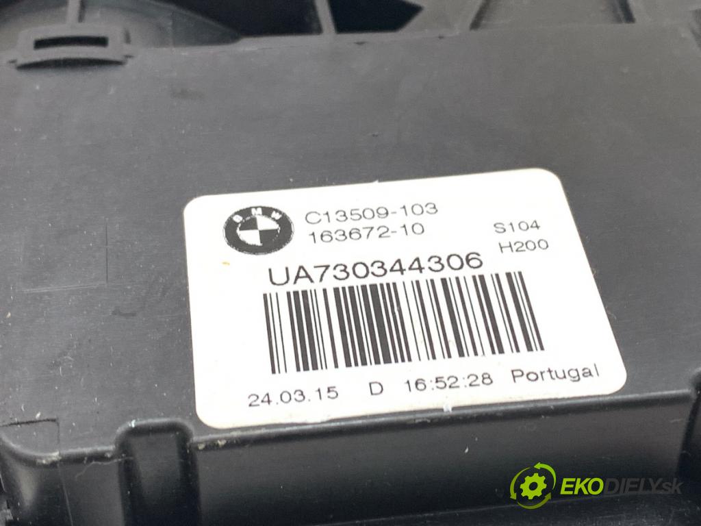 BMW F15 SUV 2015 160 kW xDrive 25 d 2993 VLAK: dveří zadní část 7303443