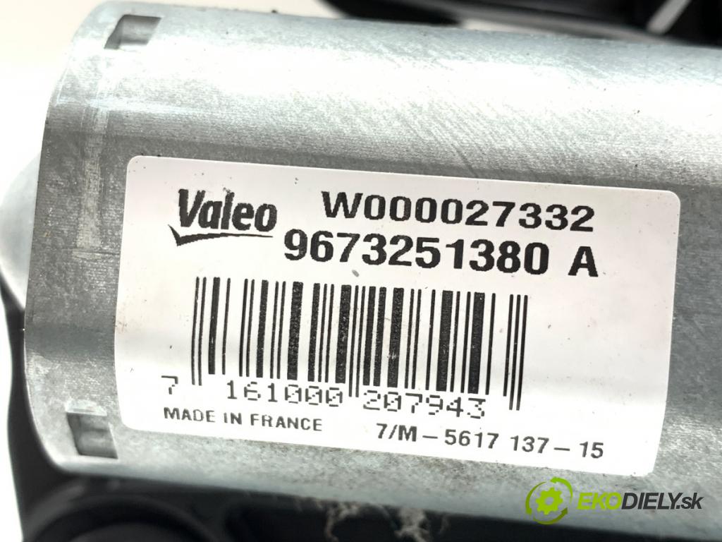 PEUGEOT 208 I liftback 2015 60 kW 1.2 VTI 82 1199 motor stěračů zadní část 9673251380