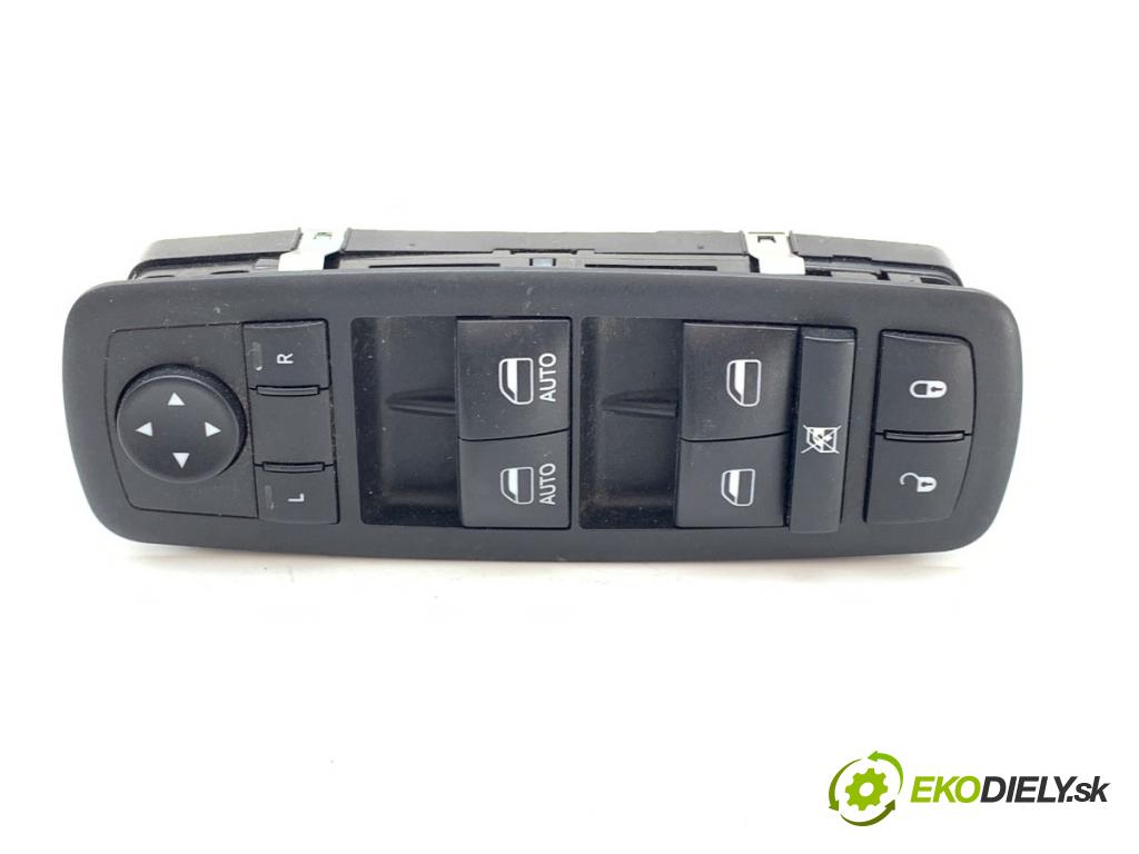 CHRYSLER PACIFICA nadwozie wielkoprzestrzenne (MPV) 2018 185 kW 3.6 Hybrid 3604 přepínač oken 68234092AC (Páčky pod volantem)