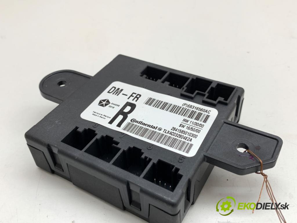 CHRYSLER PACIFICA nadwozie wielkoprzestrzenne (MPV) 2018 185 kW 3.6 Hybrid 3604 Modul Dvere pravy predný 68316560AC (Riadiaca jednotka dverí)