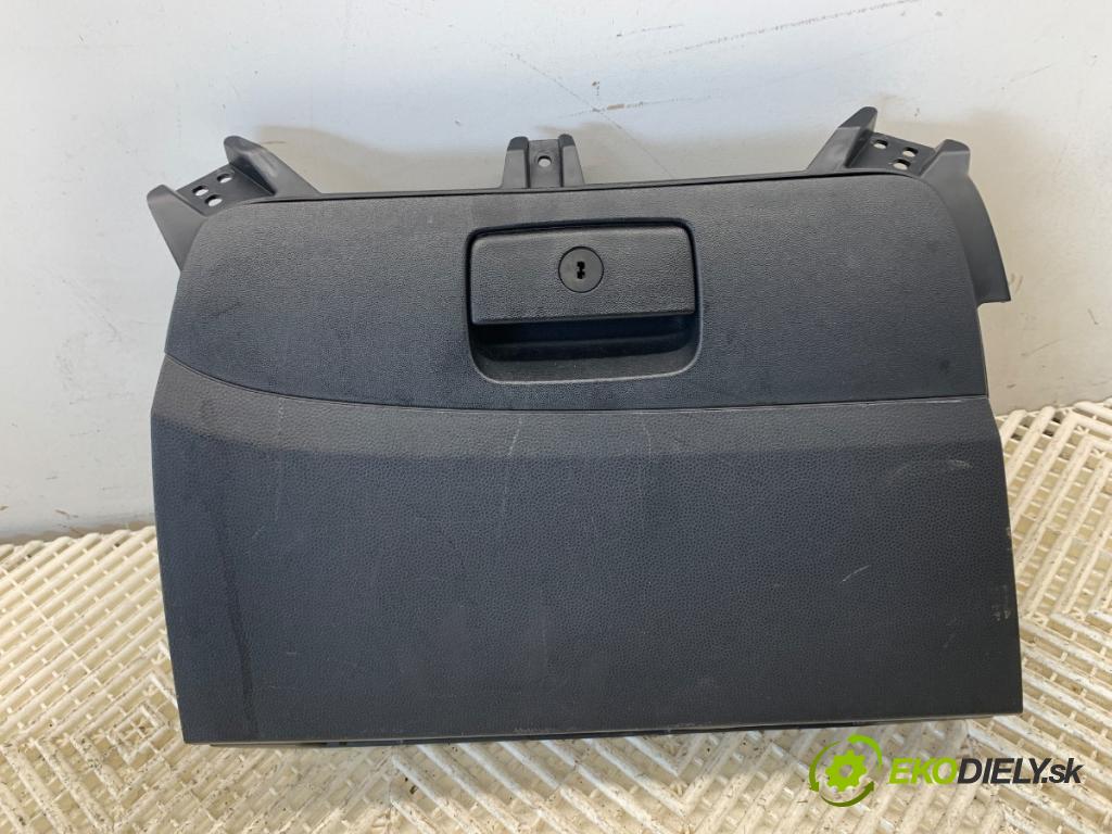 HYUNDAI ix35 SUV 2010 120 kW 2.0 1998 přihrádka kastlík spolujezdce  (Přihrádka (kastlík))